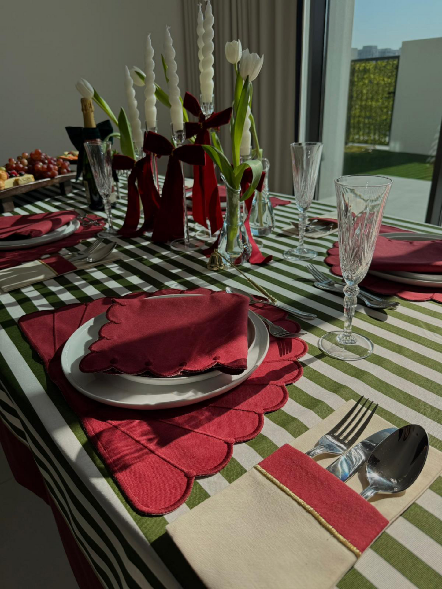 Bordo Nakışlı 2’li Amerikan Servisi ve Peçete Takımı